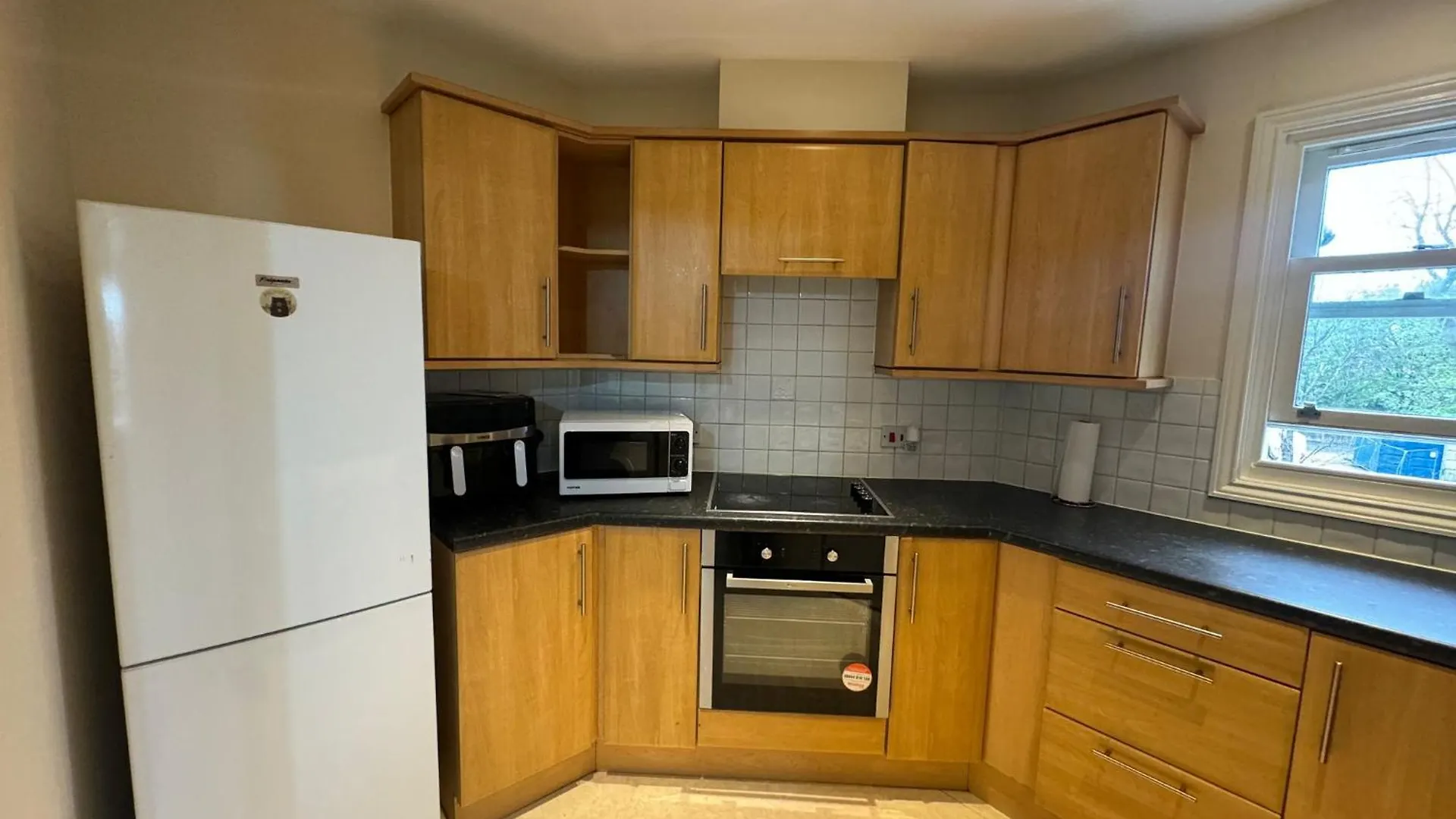 Quiet Residential Apartment With Amenities Locally London United Kingdom